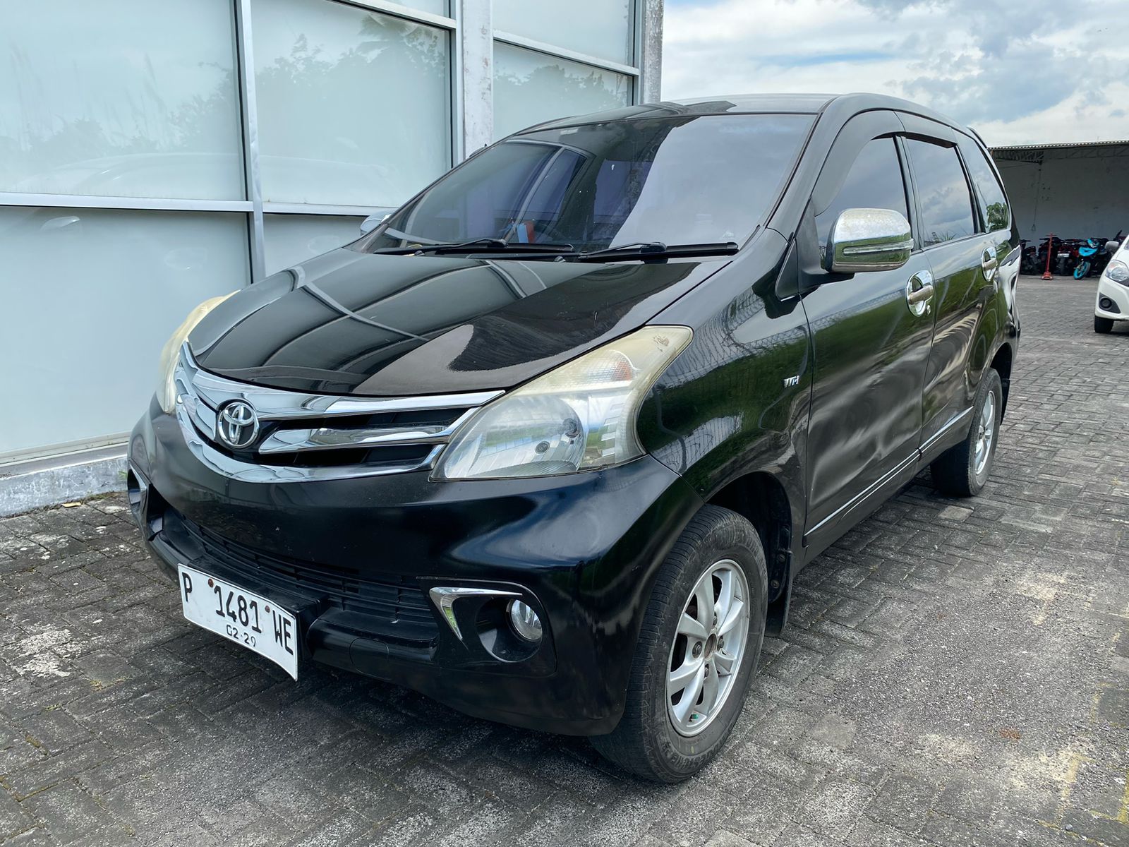 Avanza 1.3 G 2013
