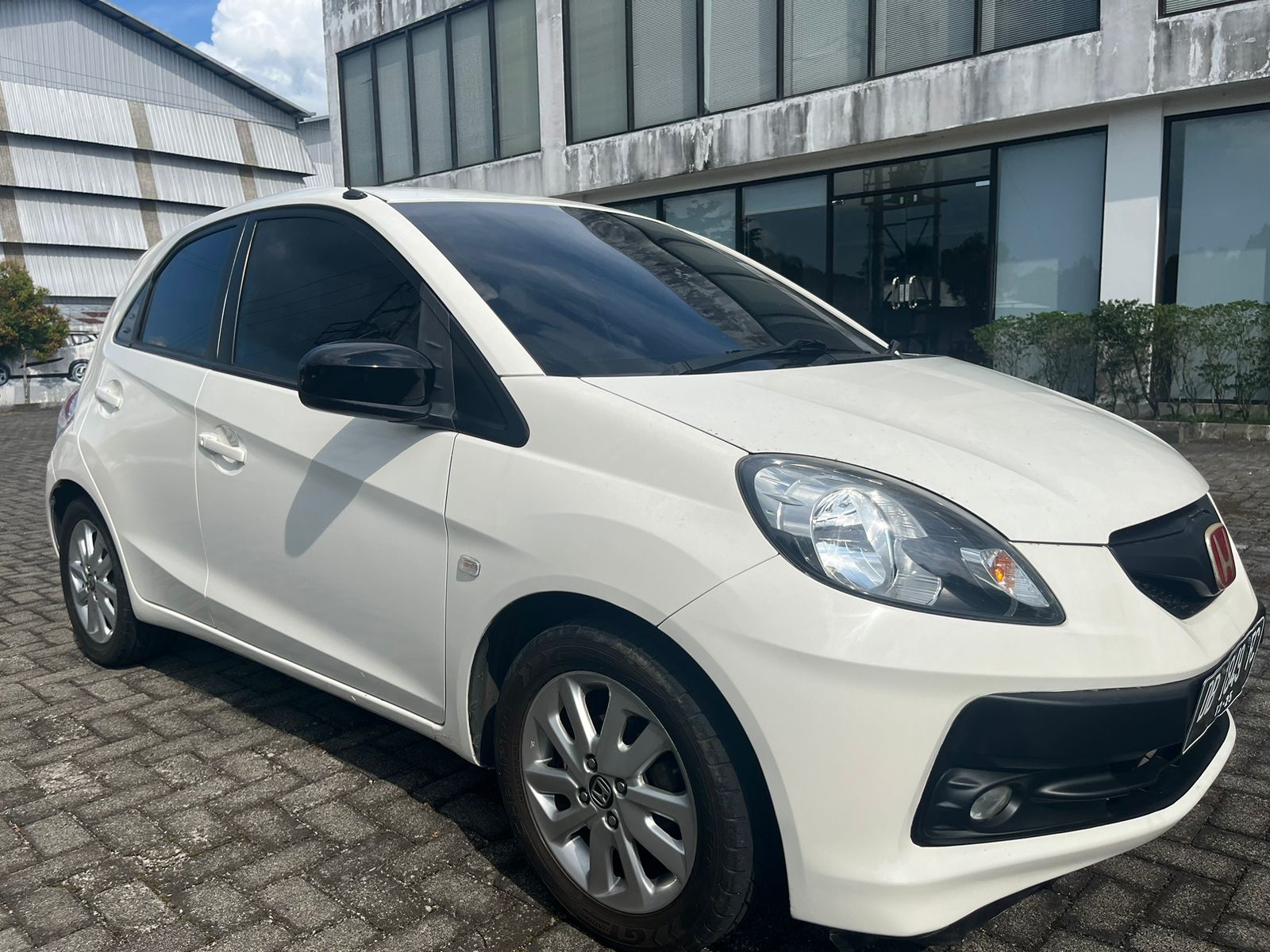 Honda Brio E 2015