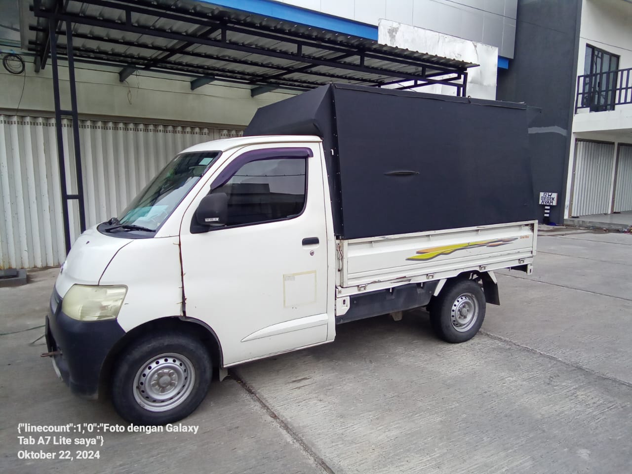 Dijual murah mobil Pick Up Grand Max, surat2 lengkap dan siap pakai