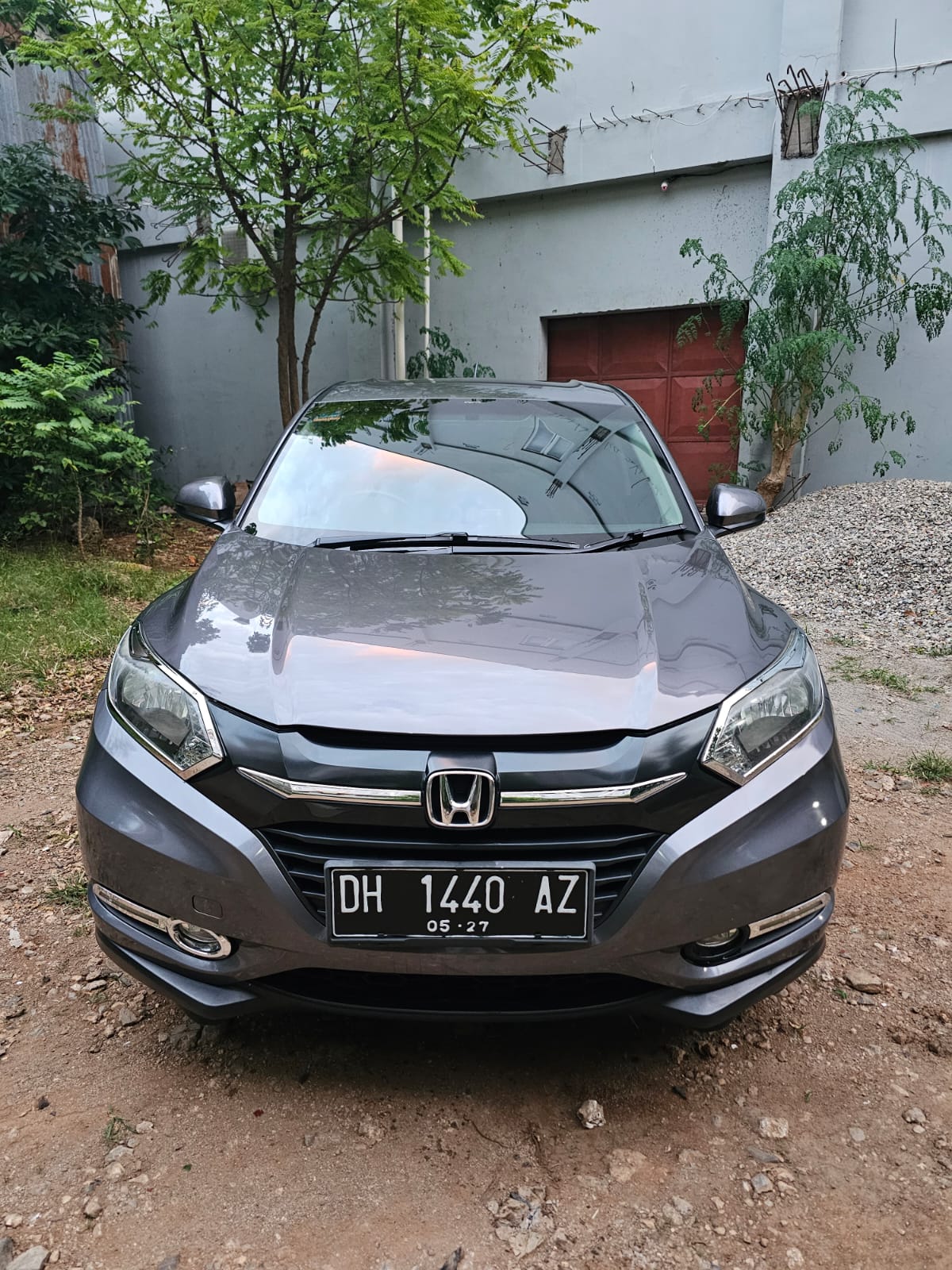 Jual Slow HR-V 1.5 E CVT