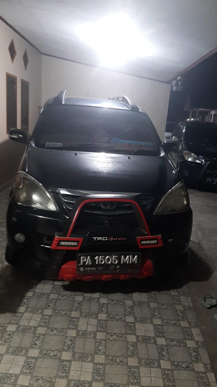 Di Jual AVANZA 1.5 S M/T
